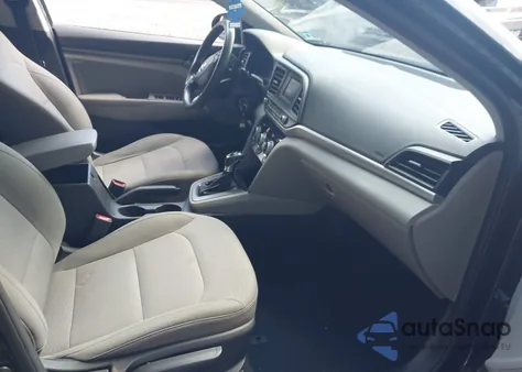 2019 Hyundai Elantra Se z USA, uszkodzony, nr VIN 5NPD74LFXKH473107